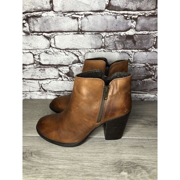 Krbonell Brown Ankle Double Sided Zipper Heeled Booties Boots Women Sz 9M US/40 - Picture 16 of 16